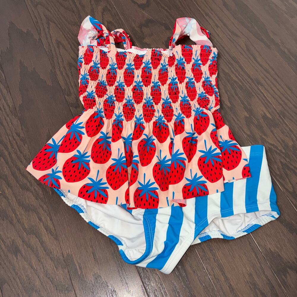 Hanna Andersson Strawberry Tankini Set Smocked Top Blue Stripe 10